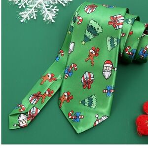 Mens Green Christmas Tie Santa‎ Reindeer Trees Gift Candy Cane Pattern